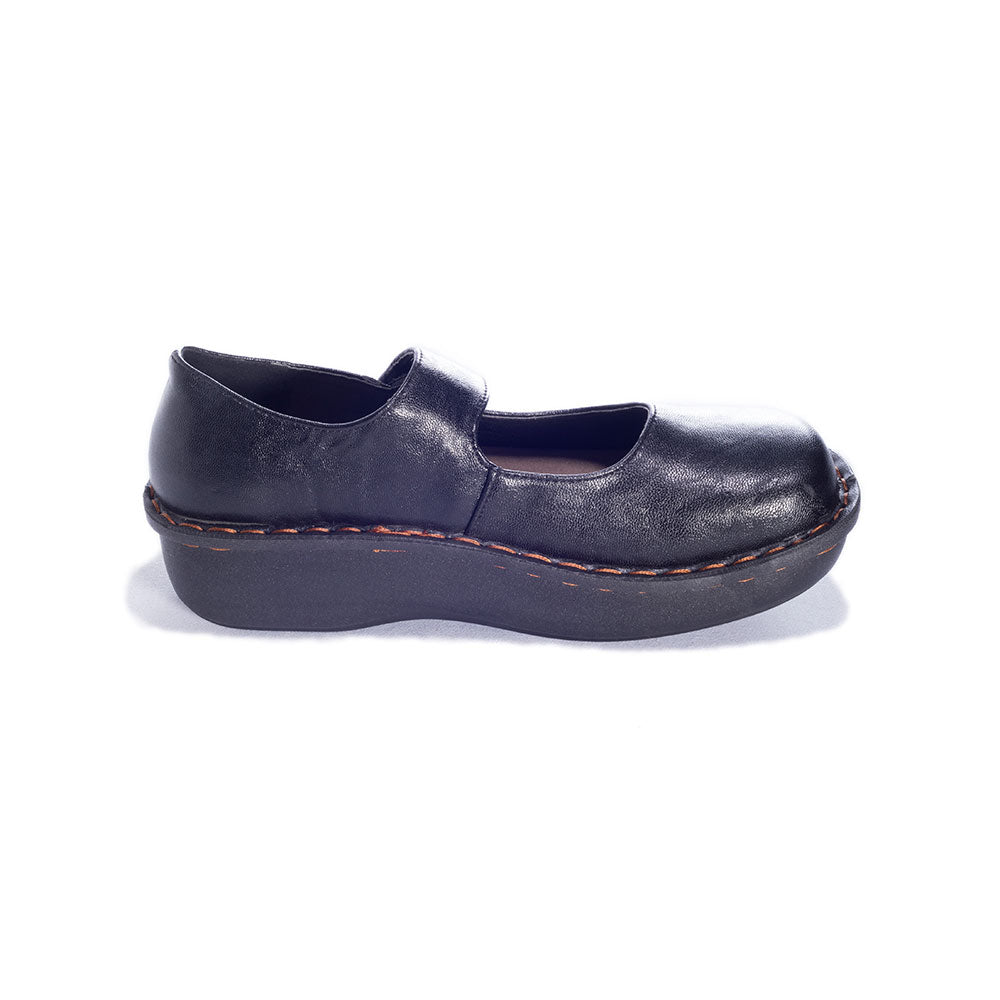 Savvy Jane Women’s Nursing Clog